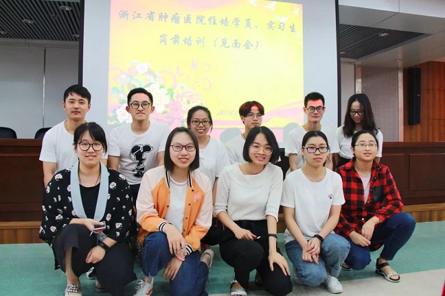 2018级见面会四.jpg 2018级见面会四.jpg